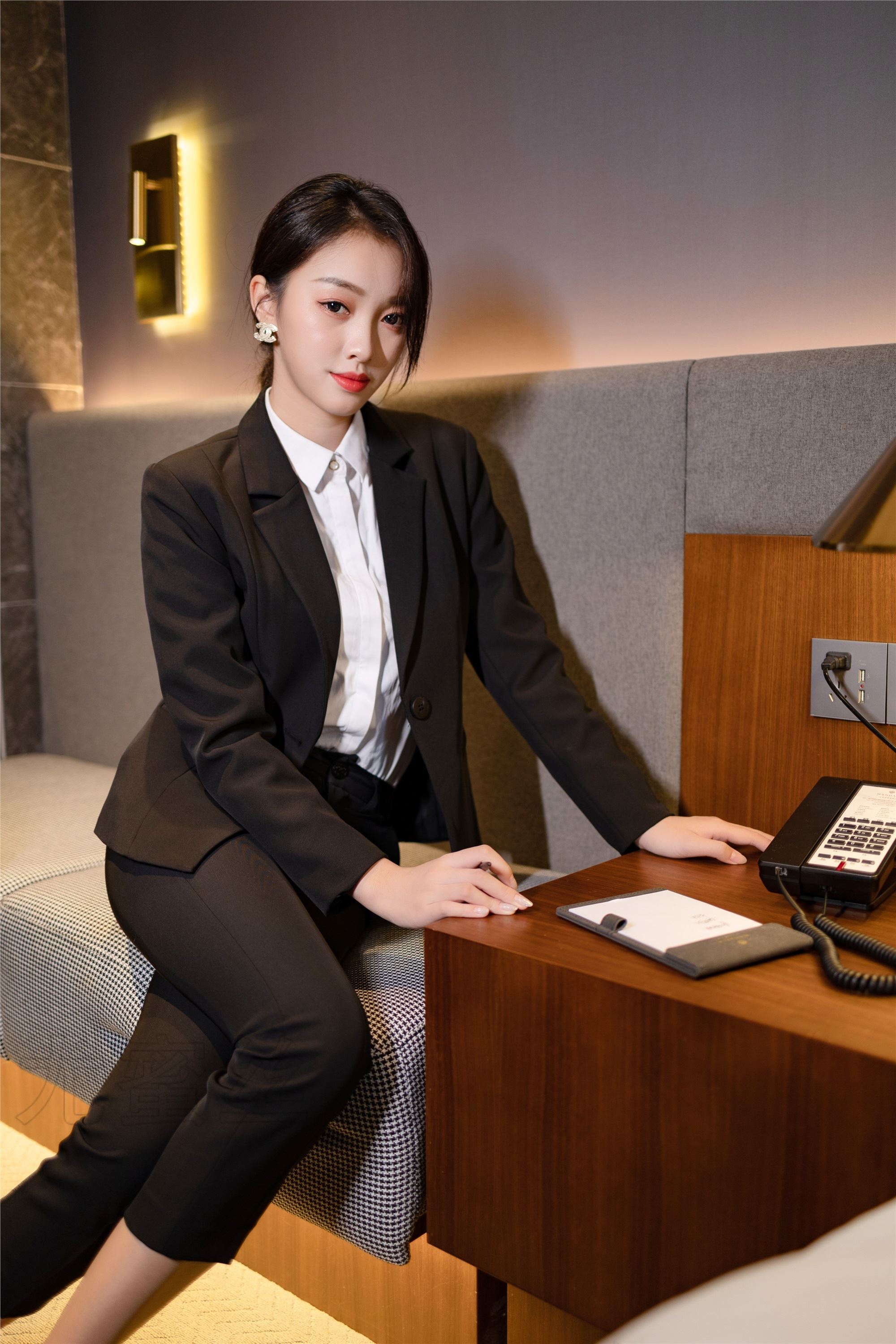 尤蜜丝 穿搭写真 NO.067